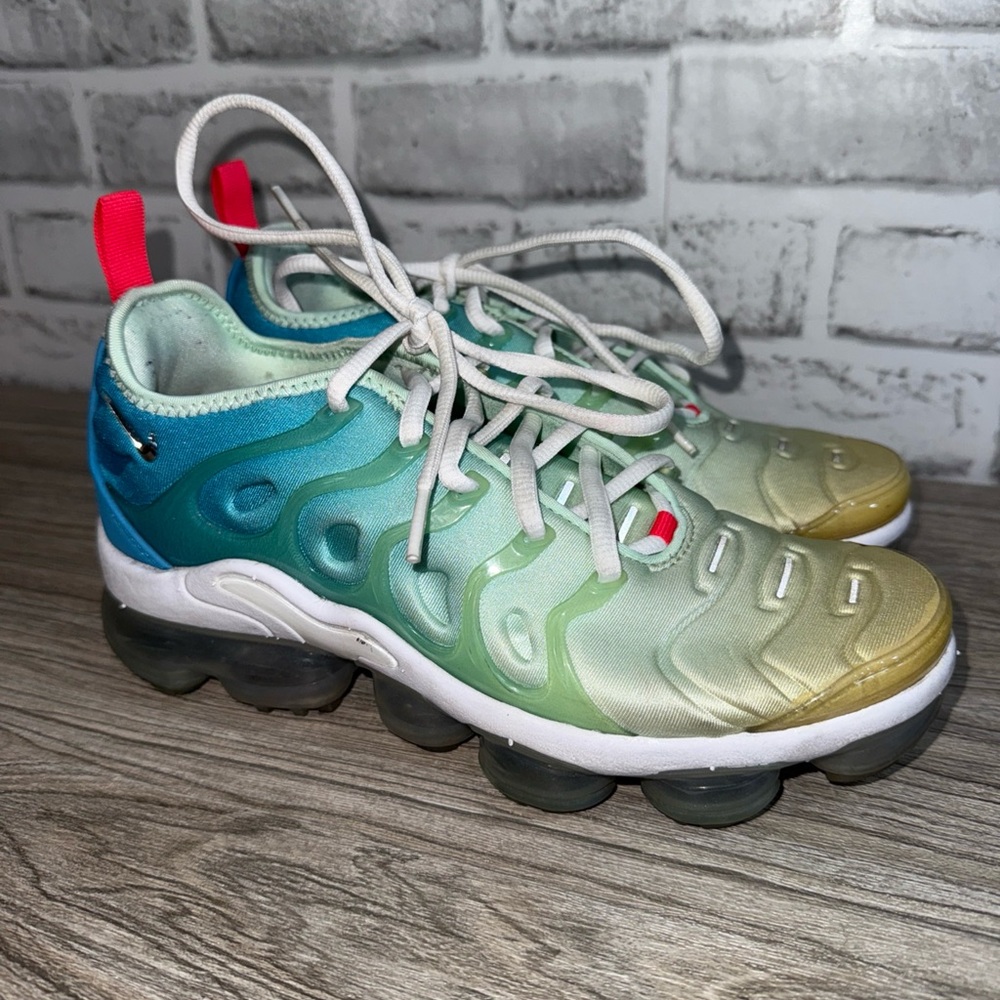 Nike Air Vapormax Plus Women's Size 6.5 Foam Laser Blue Shoes Sneakers